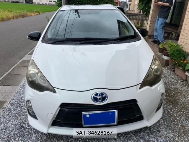 Toyota AQUA 2012-03 8098009-0