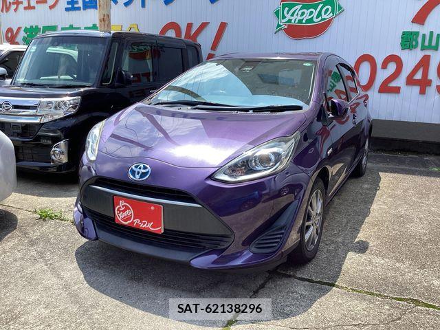 Toyota AQUA 2017-09 8097988-0