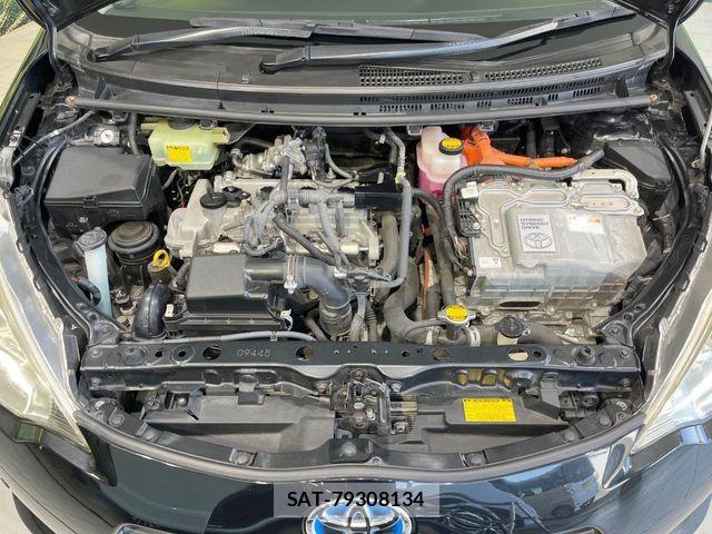 Toyota AQUA 2014-03 8097986-17
