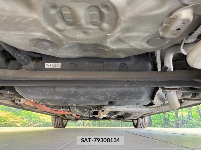 Toyota AQUA 2014-03 8097986-18