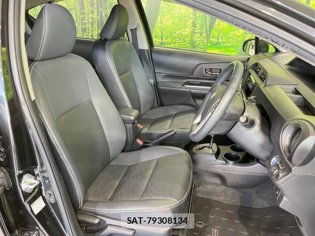 Toyota AQUA 2014-03 8097986-8