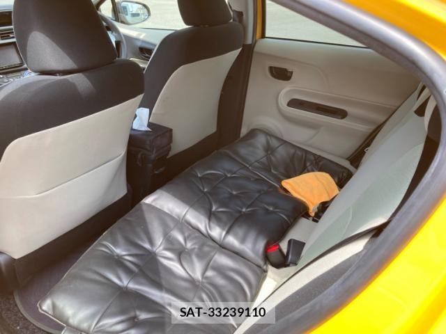 Toyota AQUA 2012-12 8098008-12