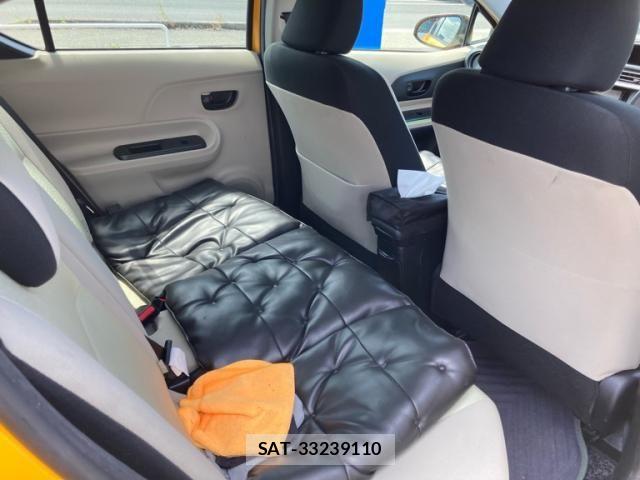 Toyota AQUA 2012-12 8098008-14