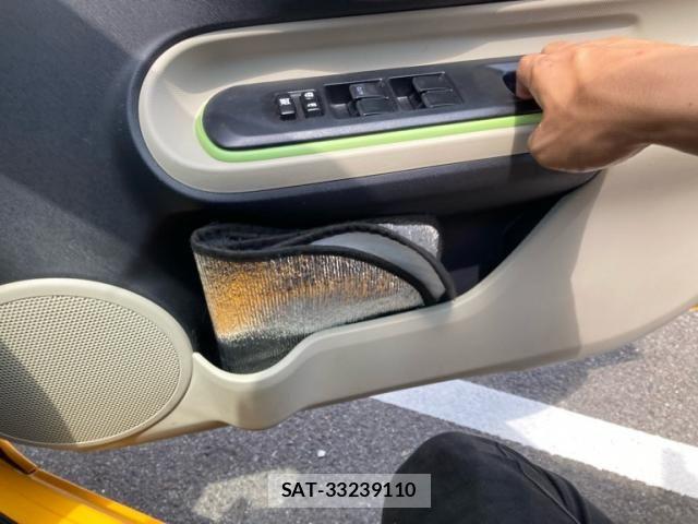 Toyota AQUA 2012-12 8098008-15