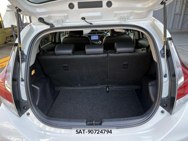 Toyota AQUA 2015-08 8097975-14