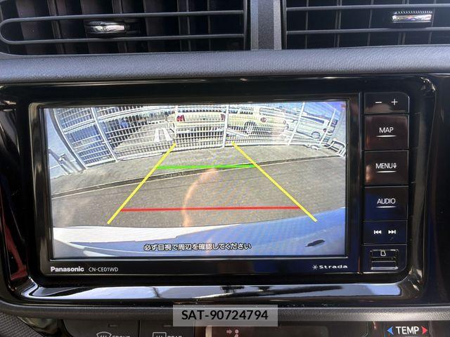 Toyota AQUA 2015-08 8097975-16