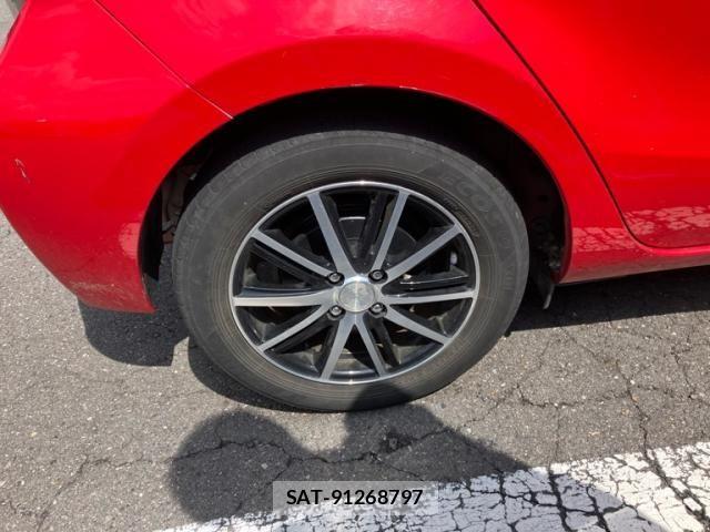 Toyota AQUA 2012-06 8098012-10