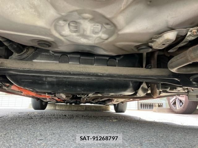 Toyota AQUA 2012-06 8098012-15