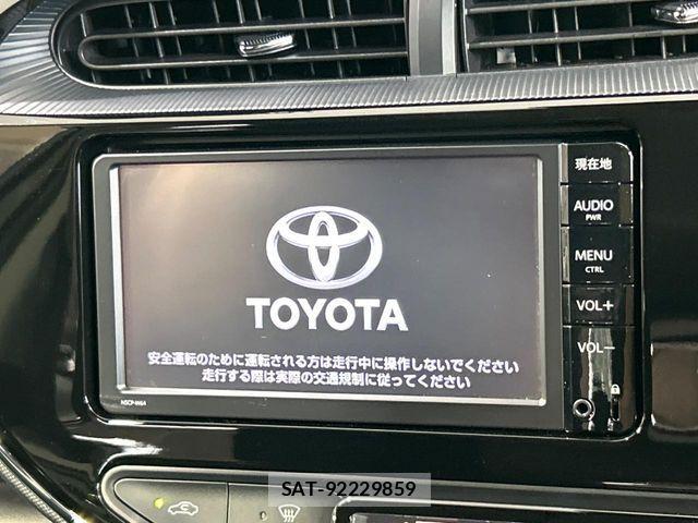 Toyota AQUA 2020-03 8097970-2