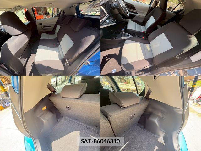 Toyota AQUA 2013-01 8097982-3