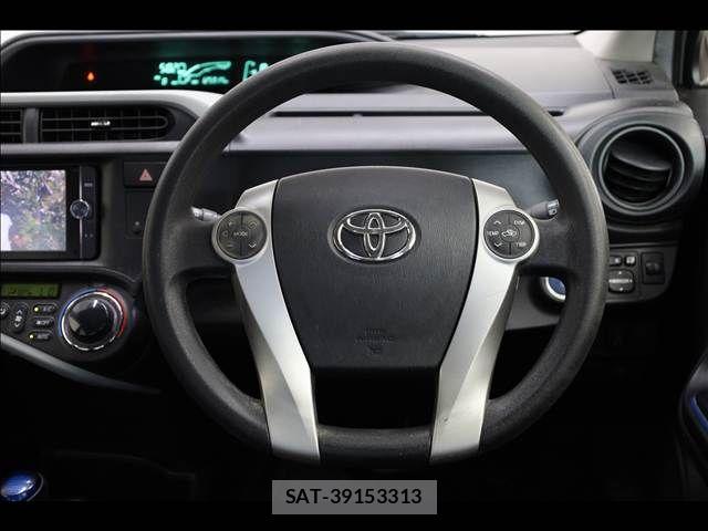 Toyota AQUA 2013-06 8098004-16