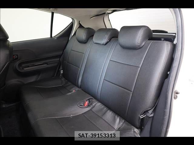 Toyota AQUA 2013-06 8098004-18