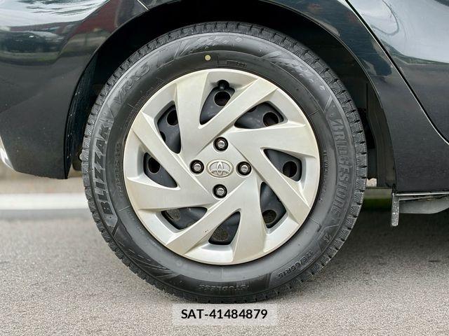 Toyota AQUA 2015-07 8097984-22