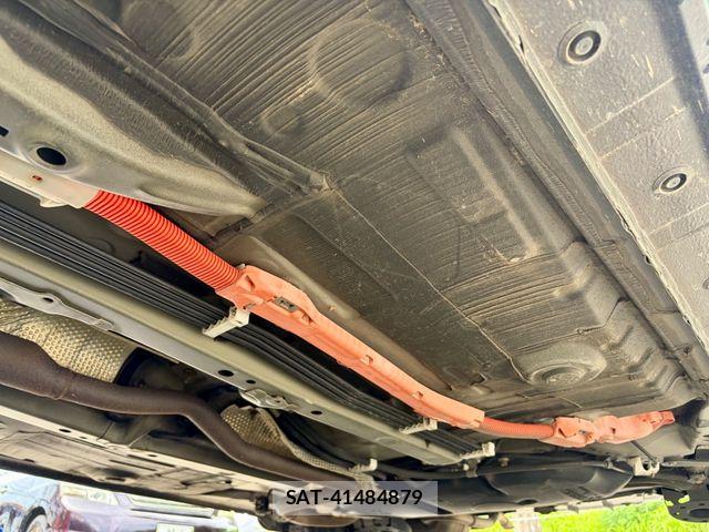 Toyota AQUA 2015-07 8097984-25