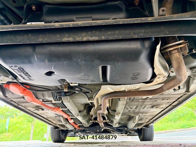 Toyota AQUA 2015-07 8097984-27