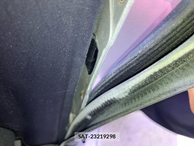 Toyota AQUA 2013-09 8098015-19
