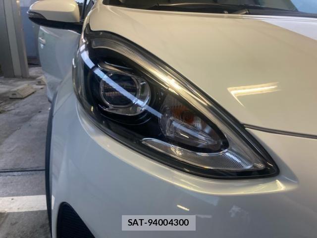 Toyota AQUA 2017-08 8097966-4