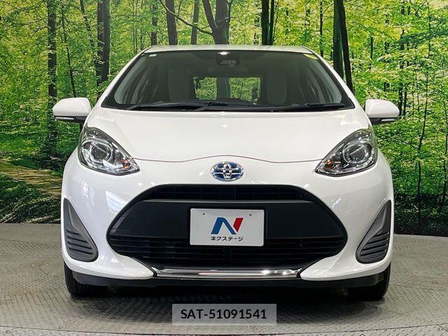 Toyota AQUA 2021-06 8097971-14