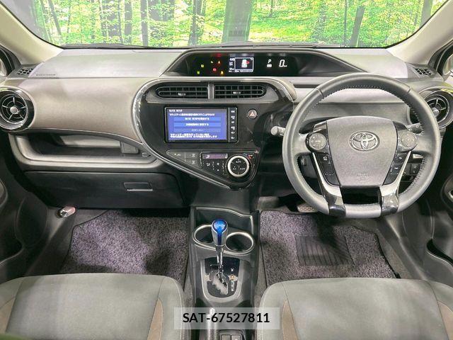 Toyota AQUA 2020-09 8097965-1