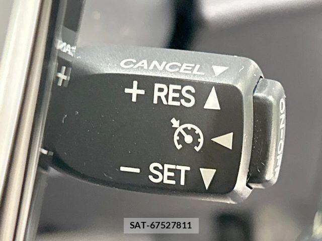 Toyota AQUA 2020-09 8097965-5