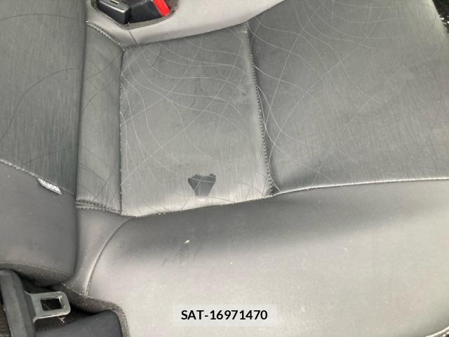 Toyota AQUA 2014-09 8098003-11