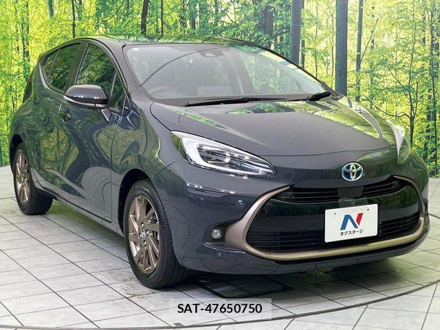 Toyota AQUA 2024-10 8097955-15