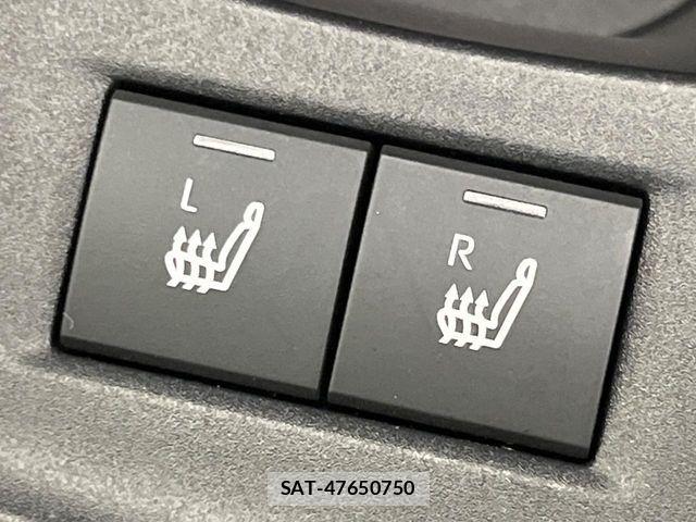 Toyota AQUA 2024-10 8097955-6