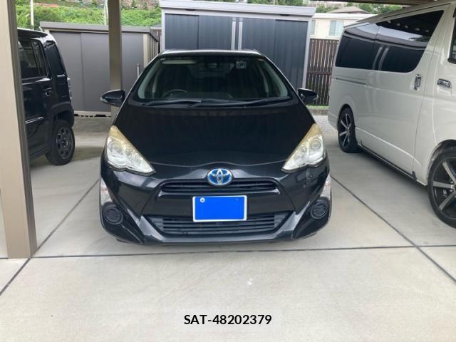 Toyota AQUA 2016-03 8098006-0
