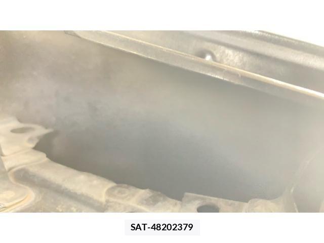 Toyota AQUA 2016-03 8098006-26