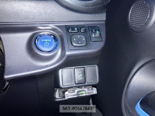 Toyota AQUA 2014-02 8098005-19