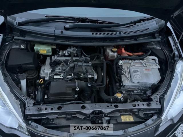 Toyota AQUA 2014-02 8098005-4