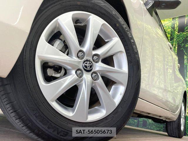Toyota AQUA 2022-10 8097957-12