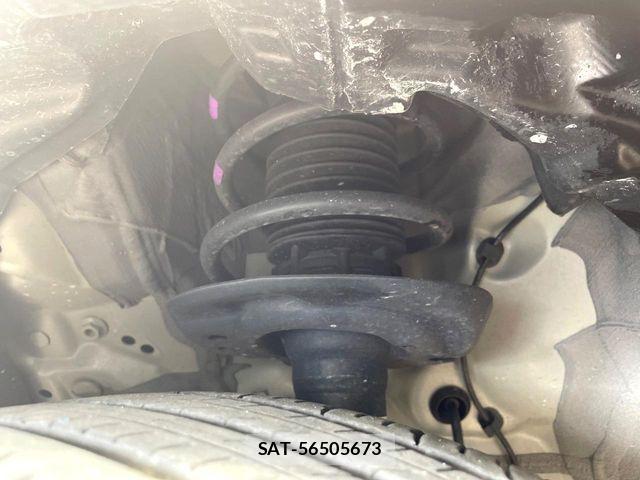 Toyota AQUA 2022-10 8097957-19