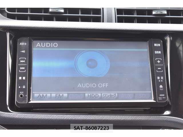 Toyota AQUA 2015-05 8097977-4