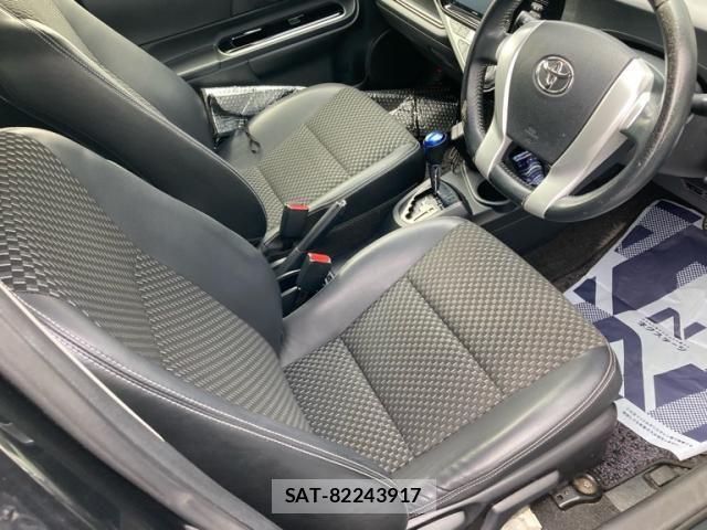 Toyota AQUA 2015-11 8098002-13