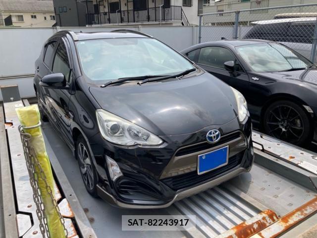 Toyota AQUA 2015-11 8098002-1