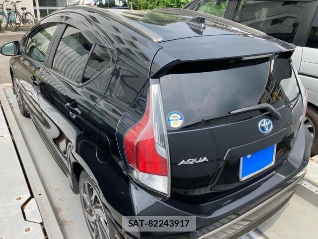 Toyota AQUA 2015-11 8098002-3