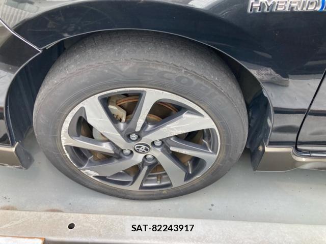Toyota AQUA 2015-11 8098002-7