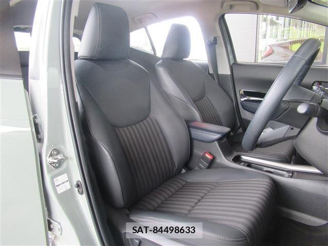 Toyota AQUA 2023-08 8097954-11