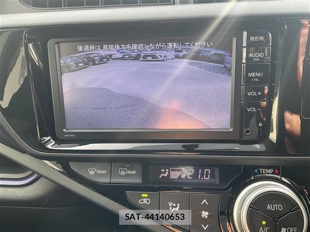 Toyota AQUA 2015-08 8097985-3