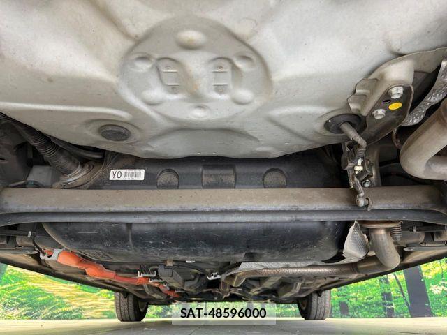 Toyota AQUA 2014-07 8128907-18