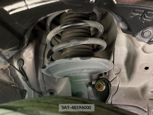 Toyota AQUA 2014-07 8128907-19