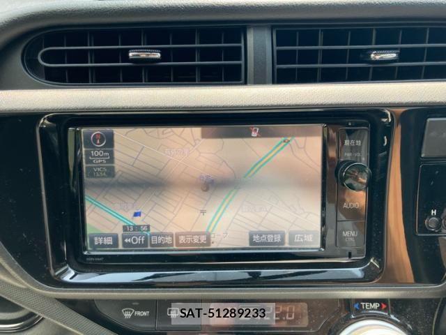 Toyota AQUA 2015-08 8128909-24