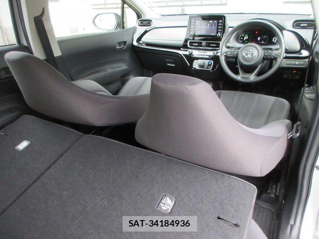 Toyota AQUA 2023-05 8128863-19