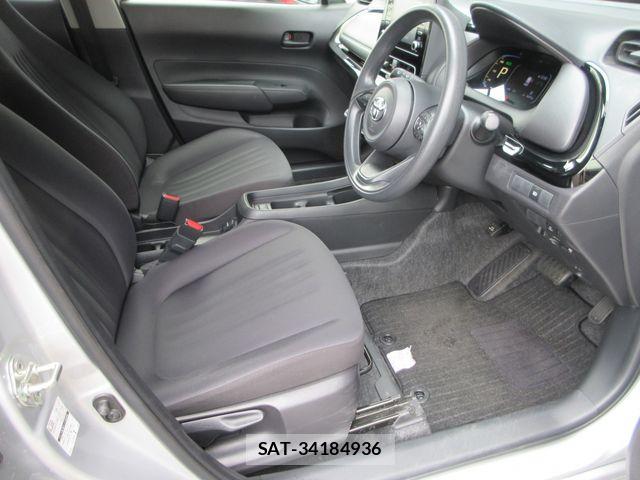 Toyota AQUA 2023-05 8128863-25