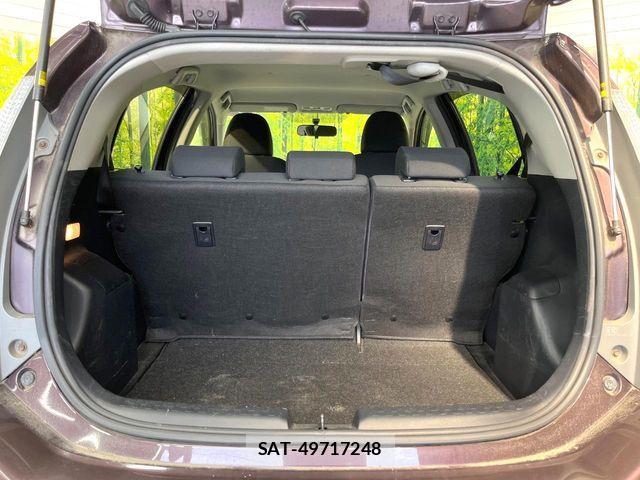 Toyota AQUA 2014-04 8128906-9