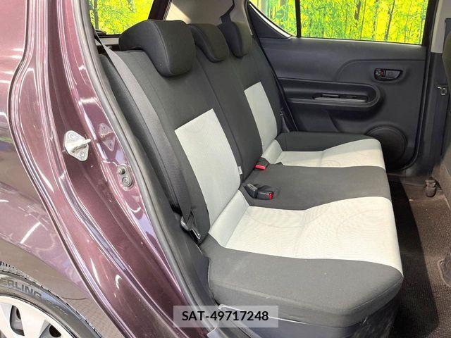 Toyota AQUA 2014-04 8128906-8