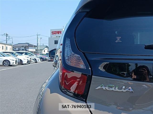 Toyota AQUA 2025-12 8128849-26