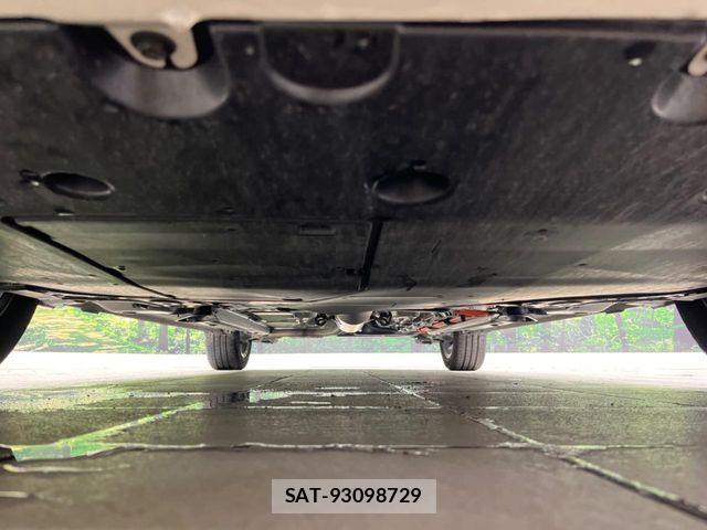 Toyota AQUA 2024-01 8128860-18