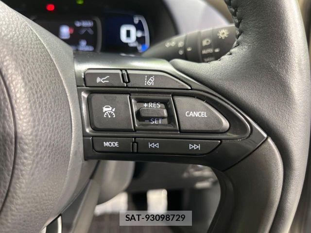 Toyota AQUA 2024-01 8128860-5